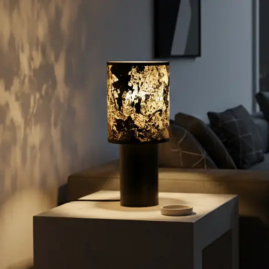 Lampe de la collection Wilkins de l'atelier Maus. Pièce unique de créateur