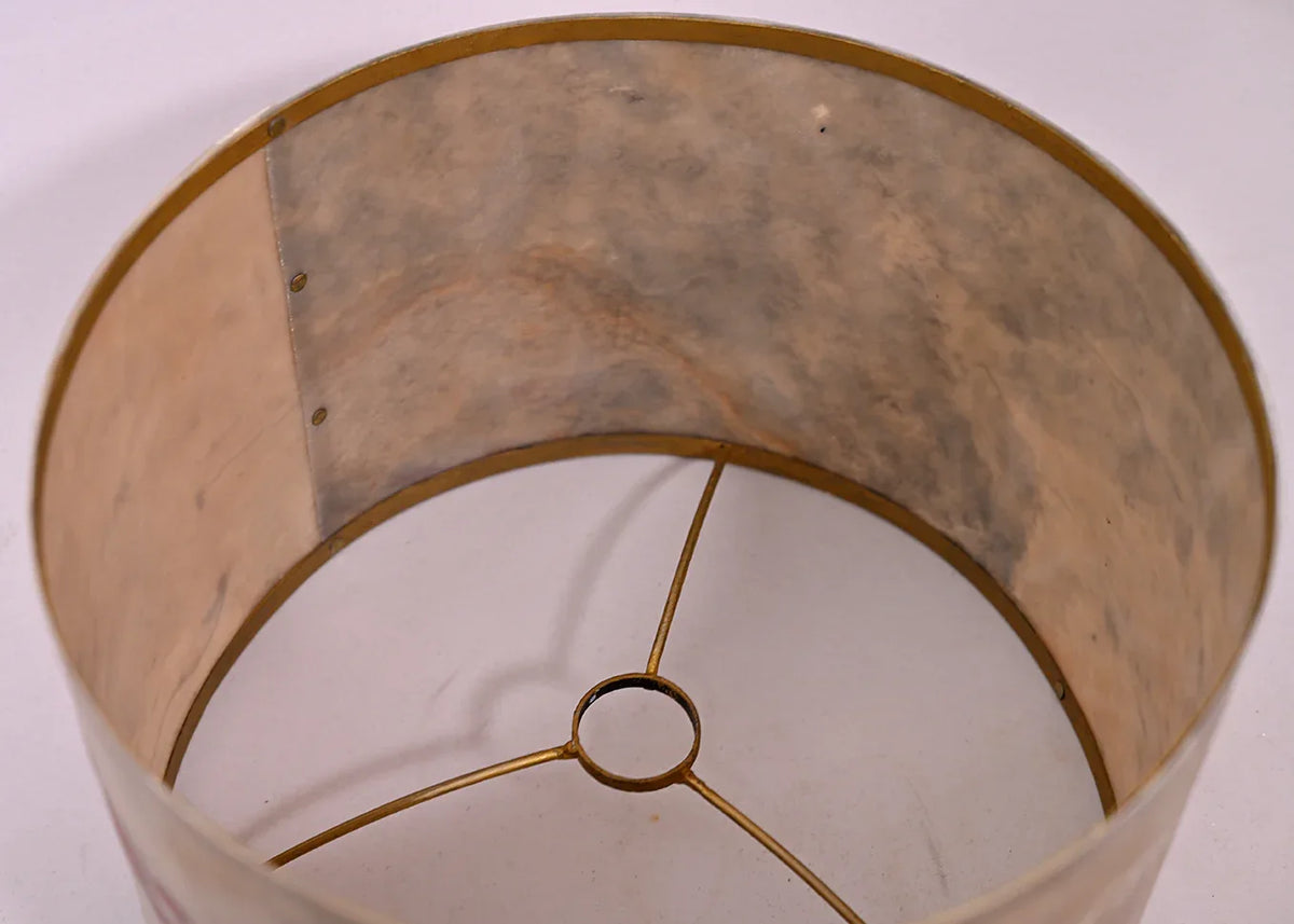 Détail de l'abat-jour en feuille d'ardoise 22x36 cm. Atelier Maus. Blanco M