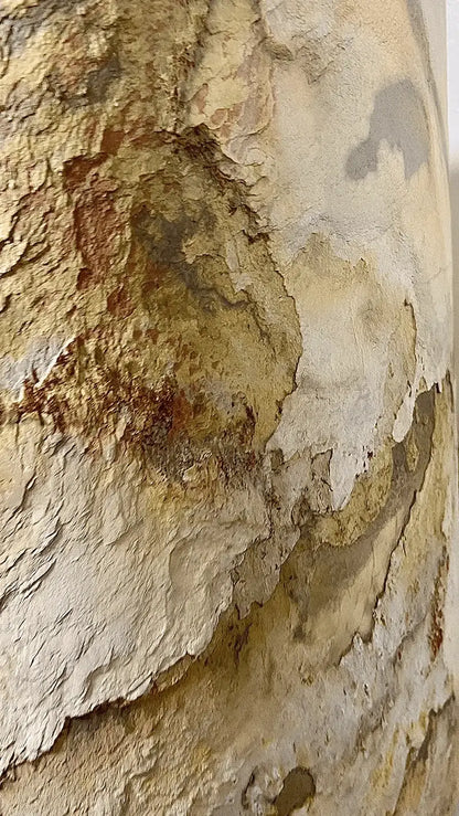 Détail. Applique murale Véra en ardoise Pierre de Lune  | Atelier Maus . Fabrication française